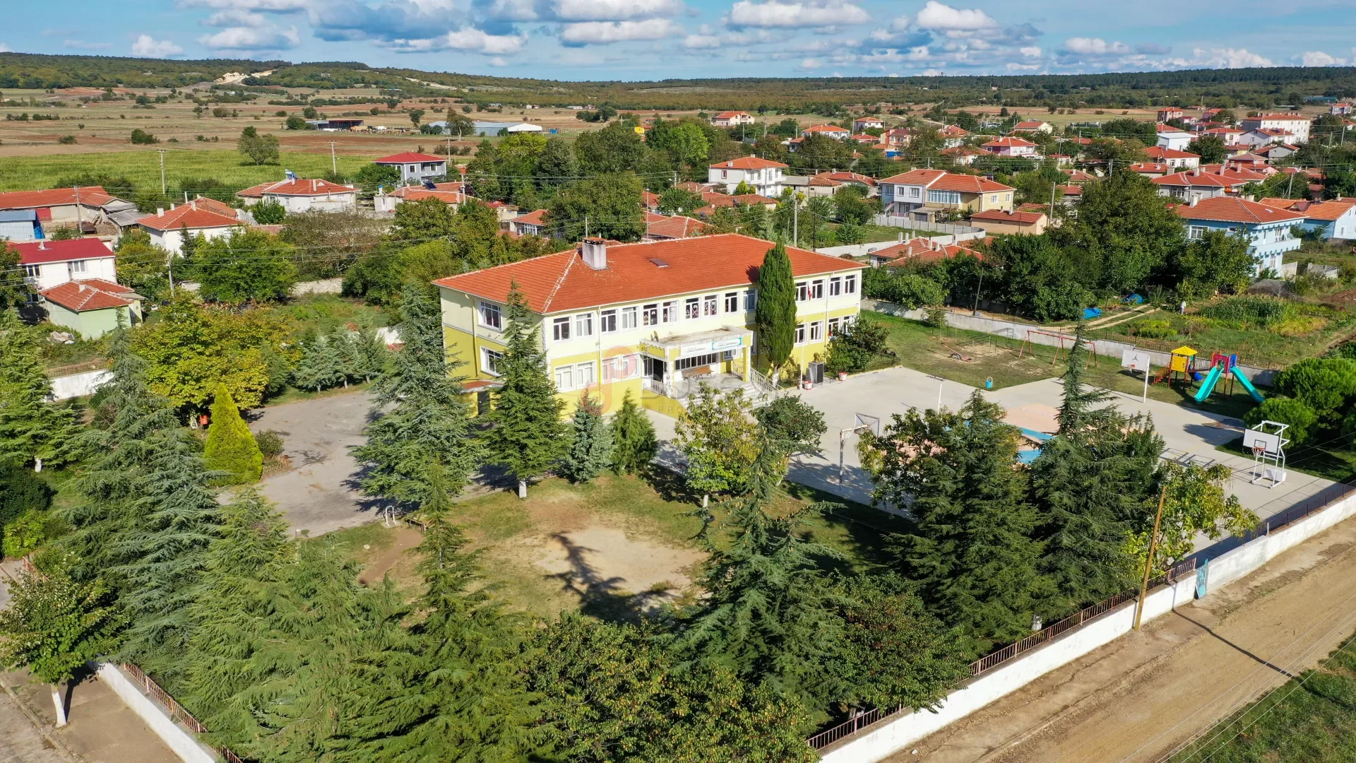 Kırklareli Çakıllı Belediyesi Şehir Tanıtımı ve Hizmet Alanları Drone Çekimi - 5
