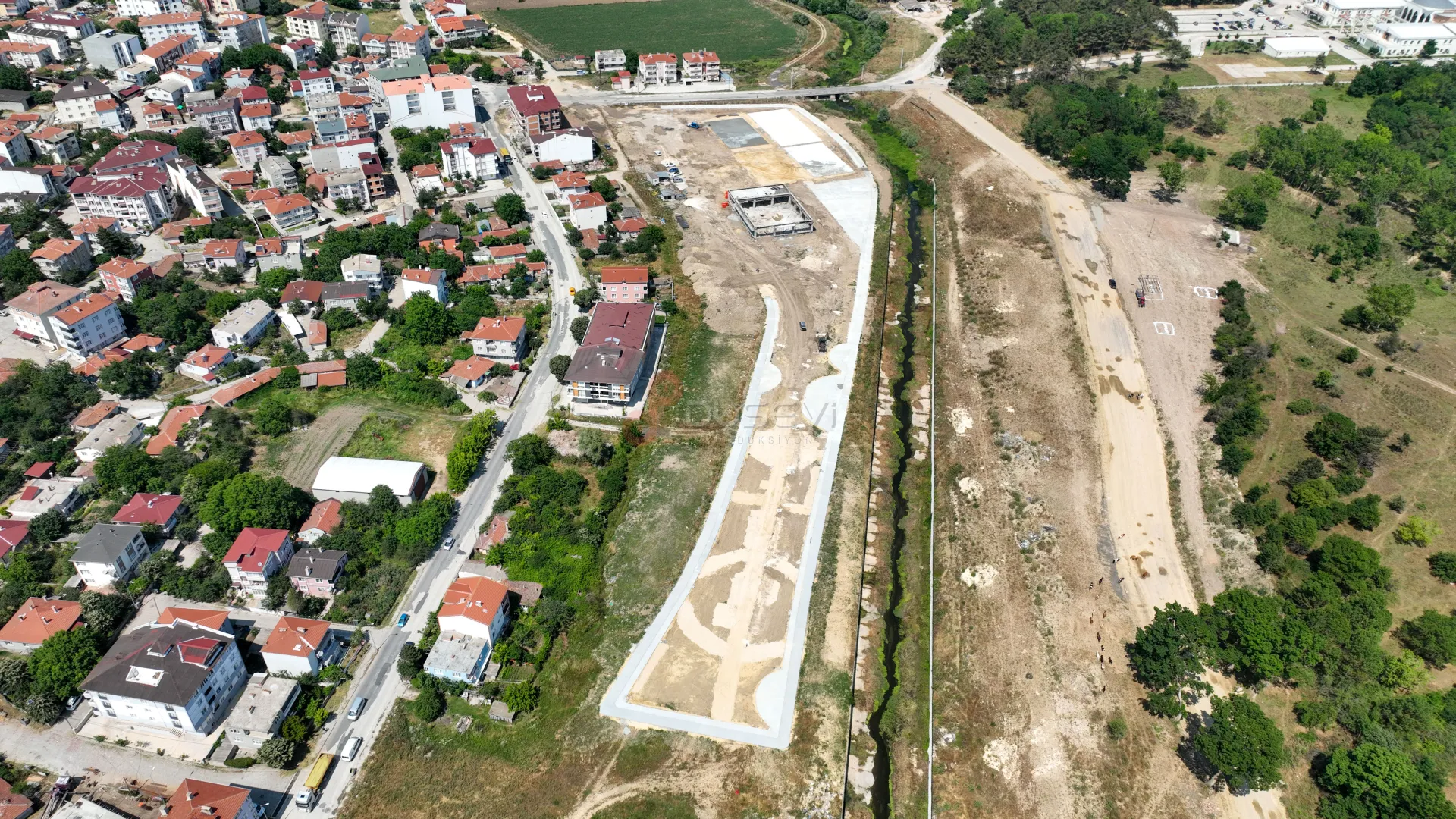Saray Tekirdağ Kurumsal İnşaat Projesi ve Şantiye Sahası Profesyonel Drone Çekimi - 6