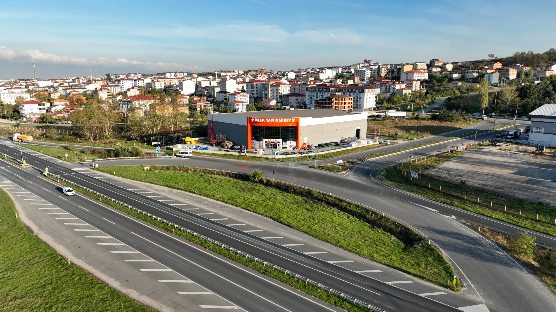 İşlek Yapı Market Çerkezköy Merkez Dış Bina ve Mimari Tanıtım Drone Çekimi - 3
