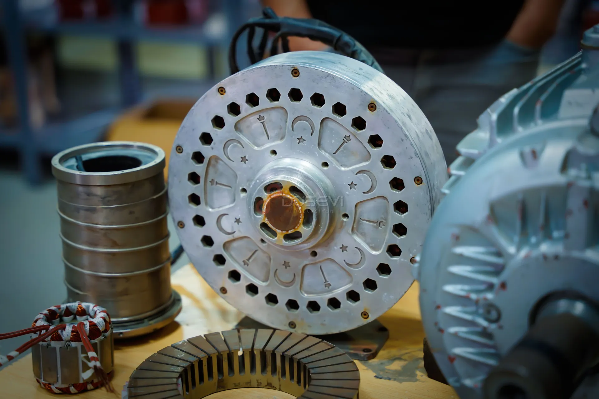 Elektrik Motoru Üretim Tesisleri Profesyonel Endüstriyel Fotoğraf Çekimi ve Tanıtım Prodüksiyonu - 3